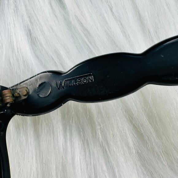 Vintage 1950’s Cat Eye Sunglasses with Flower Rhinestone Details Original Case main image 8